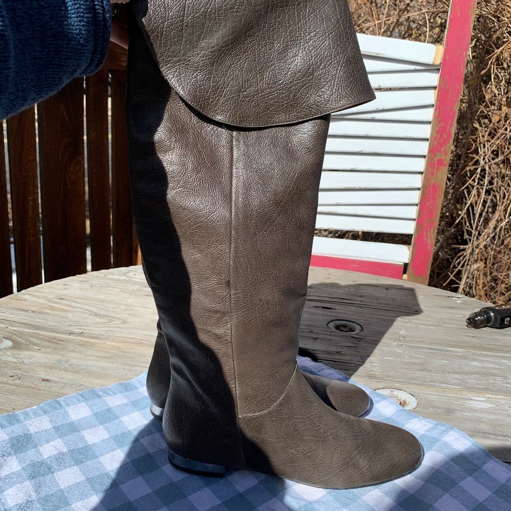 INVENTORY LIQUIDATION SALE! Mugnai Italian Leather Riding Boots Size 7